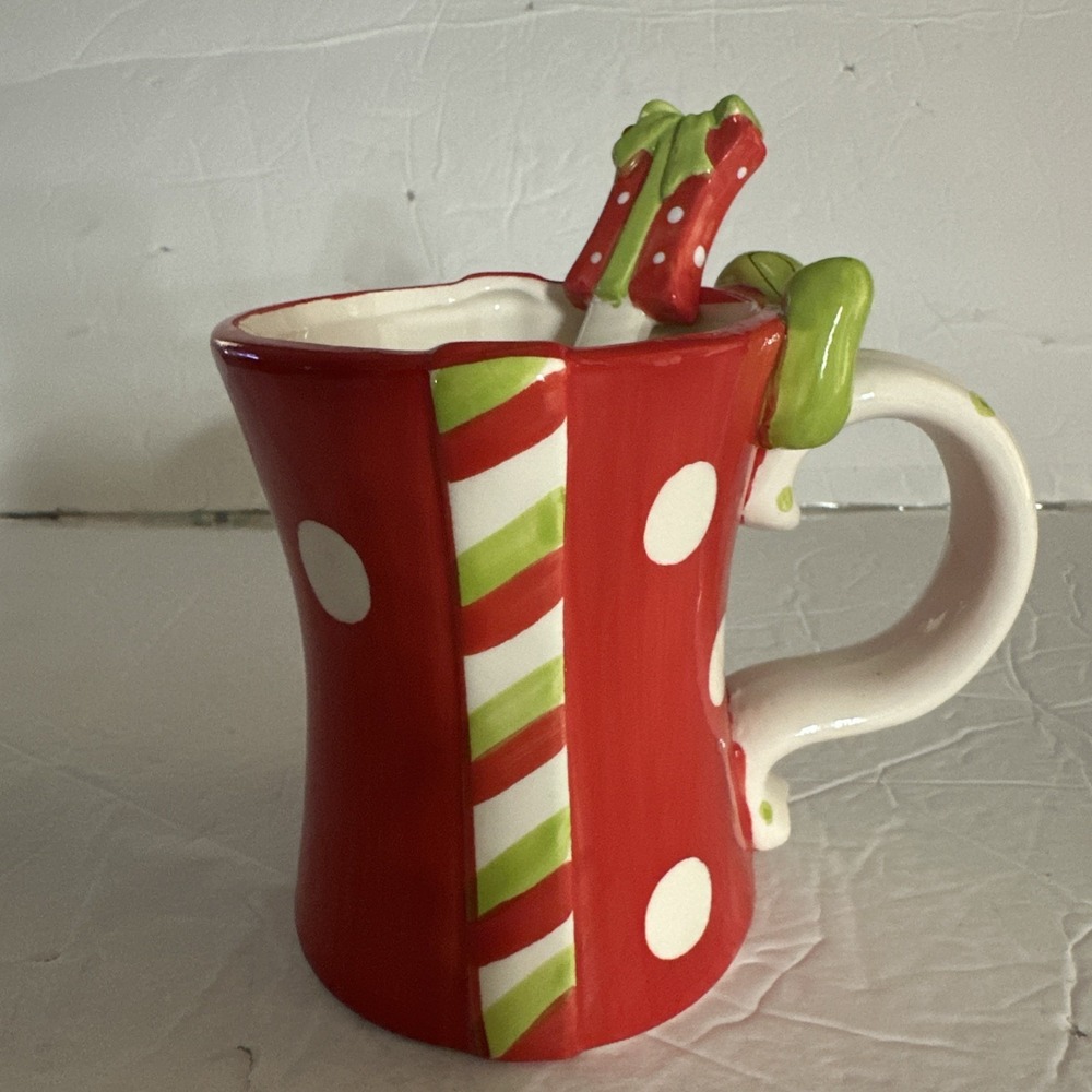 Red and White Dots Holiday Mug with Spoon - Mingle Jingle - Cracker Barrel‎